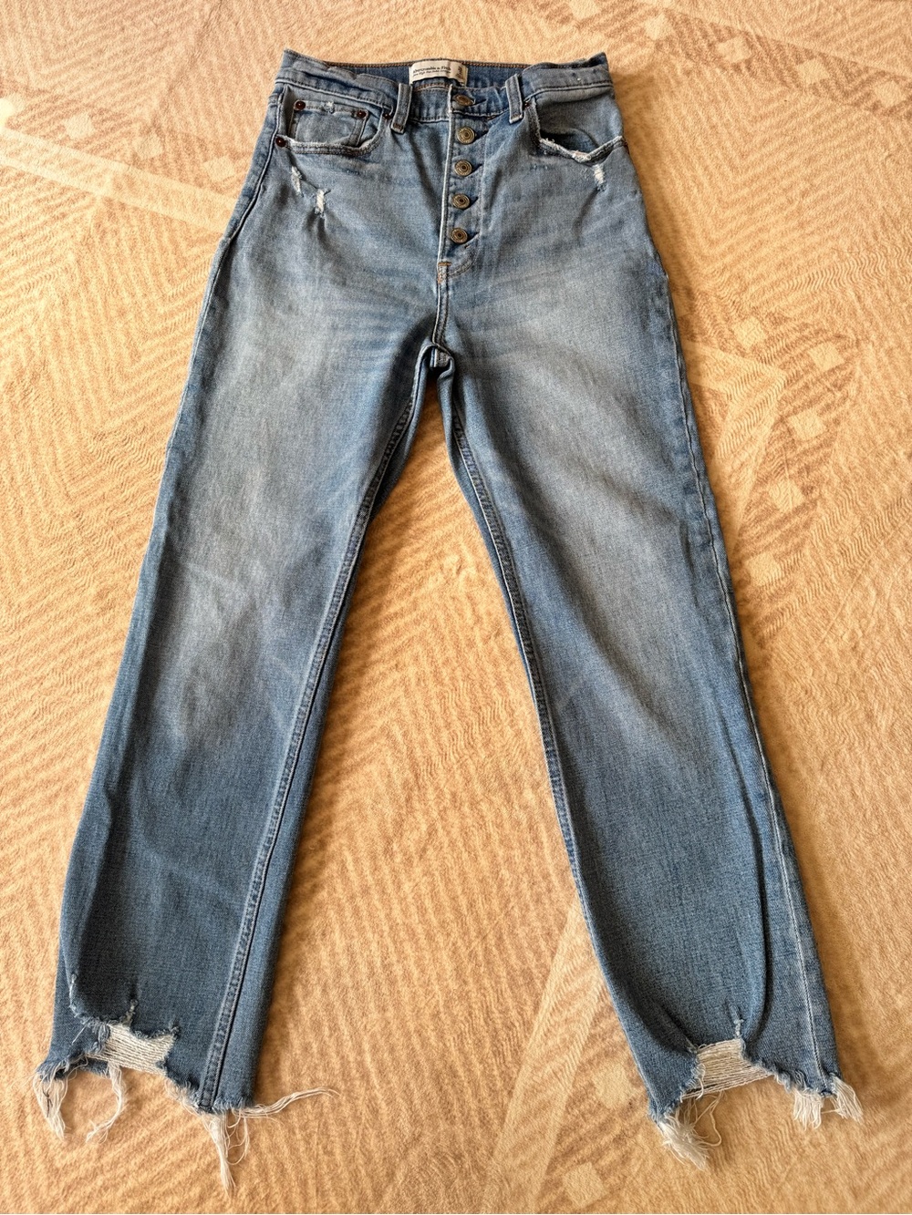 Abercrombie & Fitch Women's Straight-Leg Jeans in Light Blue Wash